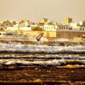 windsurf essaouira