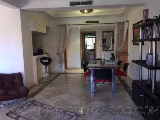 Exceptionnel appartement 3 chambres en plein coeur de l Hivernage-Piscine