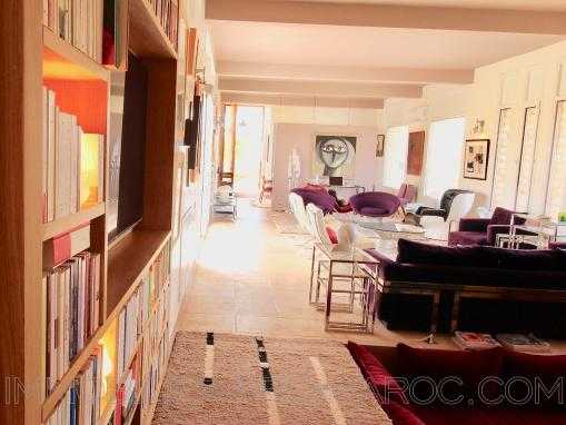 villa contemporaine, piscine, à qls Kms d'Essaouira