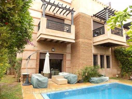 Villa Targa dans domaine sécurisé