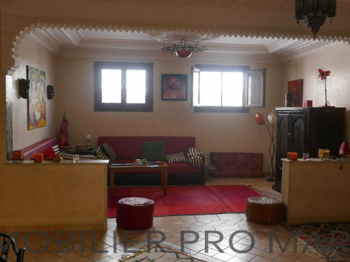 Spacieux appartement meublé 2 chambres à Raounak