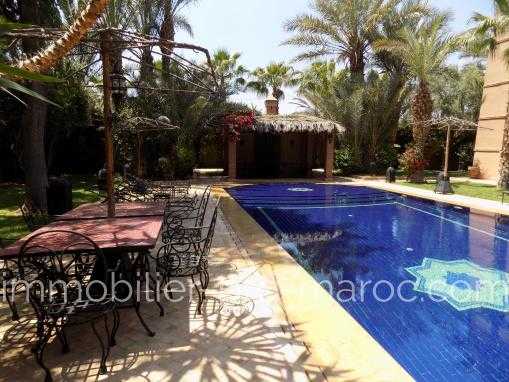 Exceptionnel villa avec piscine-10 chambres