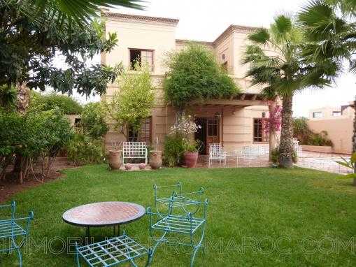 Magnifique Villa Amelkis-Jardin-piscine-Vue golf