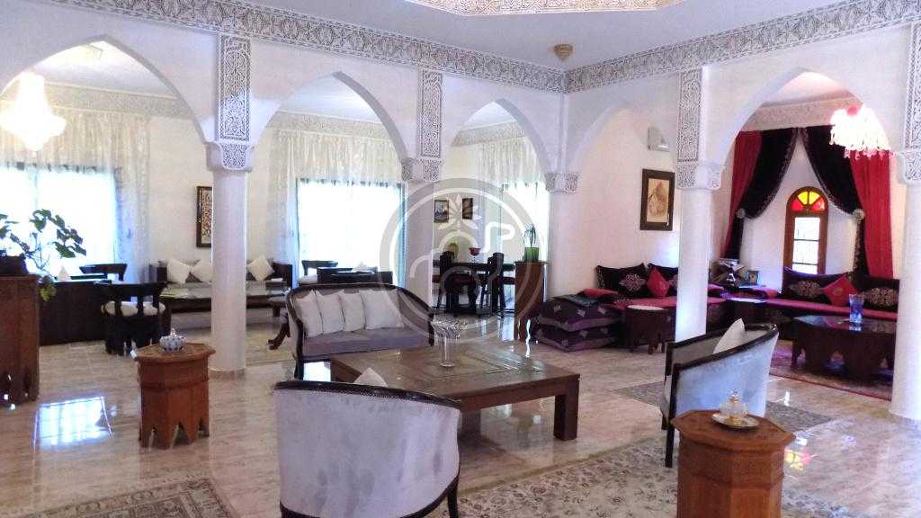 Magnifique villa avec piscine  -Targa