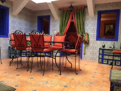 Charmant riad d'habitation sur 3 étage-5mn de la place Jemaa El Fna