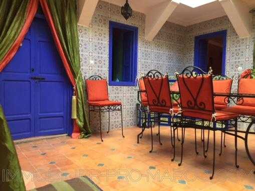 Charmant riad d'habitation sur 3 étage-5mn de la place Jemaa El Fna