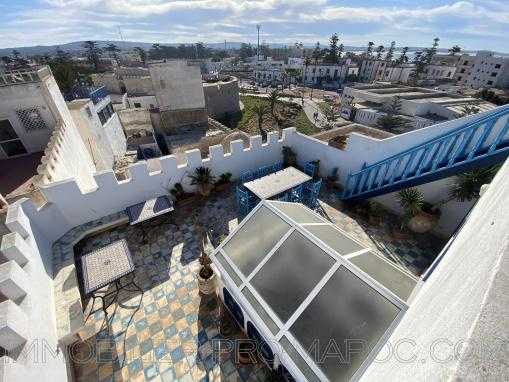 Maison d'hotes meublé 5 chambres avec terrasses aménagées