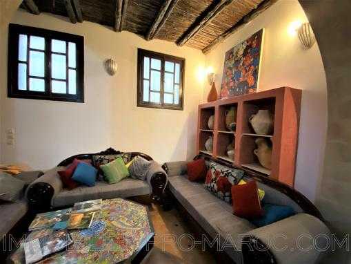 Maison d'hotes meublé 5 chambres avec terrasses aménagées