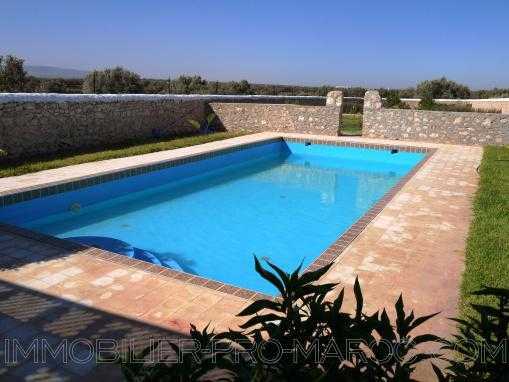 Belle VILLA récemment finie, avec piscine à 13 Kms d'Essaouira