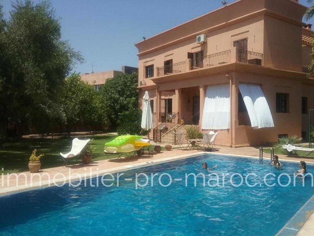 Villa Surface 600 m²