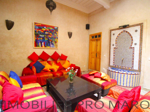 Magnifique Riad 6 chambres meublé bien placé dans la médina
