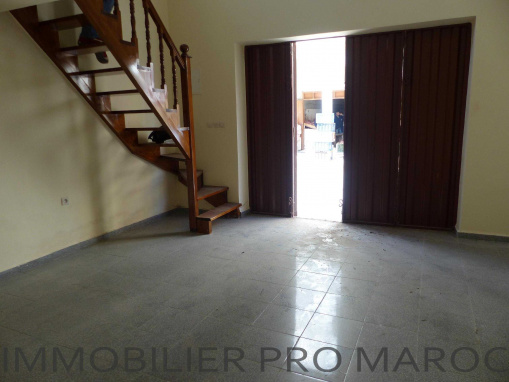 Garage ou boutique avec mezzanine