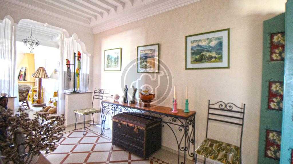 Appartement 3 chambres entièrement meublé avec vue dégagée 