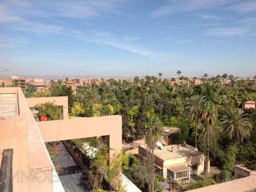 Rare 5 eme etage panoramique face à Majorelle