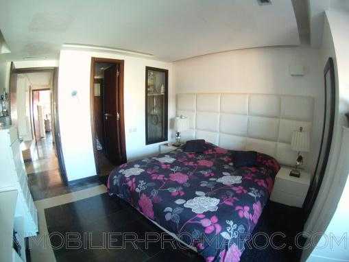 Luxueux appartement de trois chambres