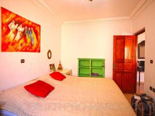 PRIX EN BAISSE! coquet appartement 2éme étage, meublé et avec 2 façades