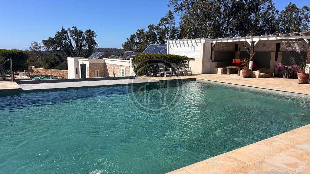 Exclusivité: maison d\'hôtes traditionnelle, plain pied, avec piscine à 12 Kms d\'Essaouira
