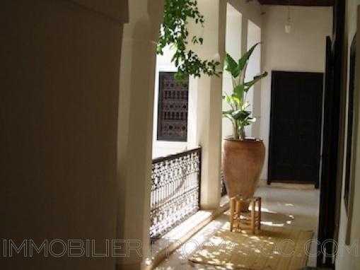 Ambiance Chill Out à Marrakech pour ce Ryad d'habitation.