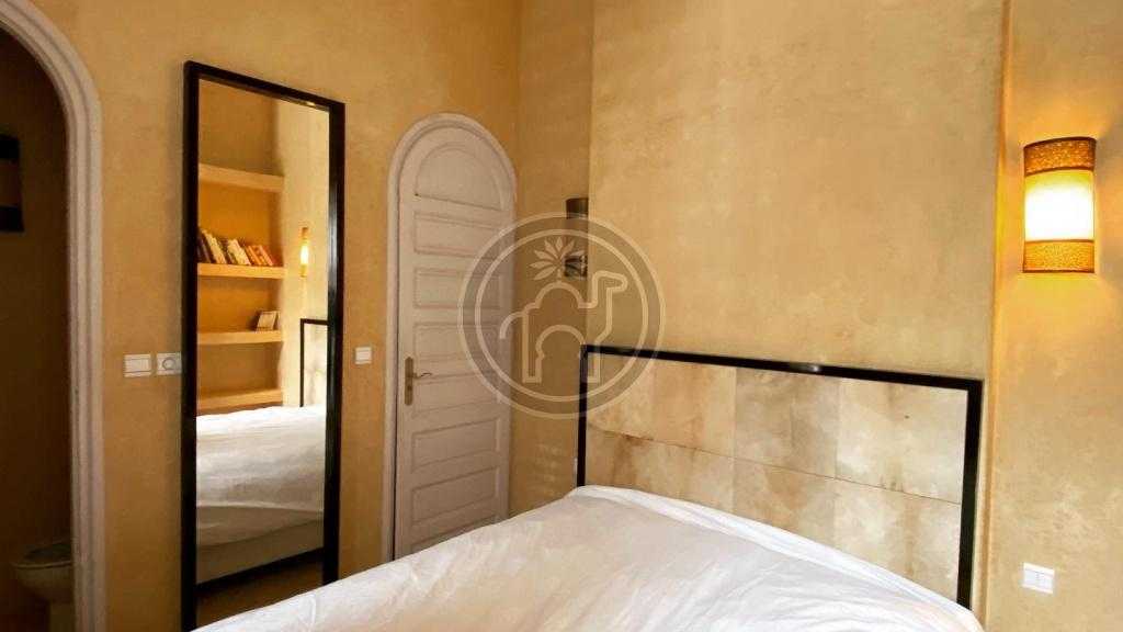 Spacieuse maison d\'hôtes, 200m² au sol, rénovée  avec goût 