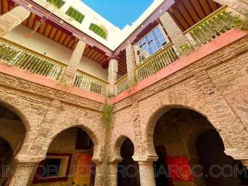 RIAD D'EXCEPTION à proximité de la place et du port à ESSAOUIRA