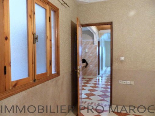 SUBLIME APPARTEMENT AVEC BALCON AU QUARTIER RAOUNAK
