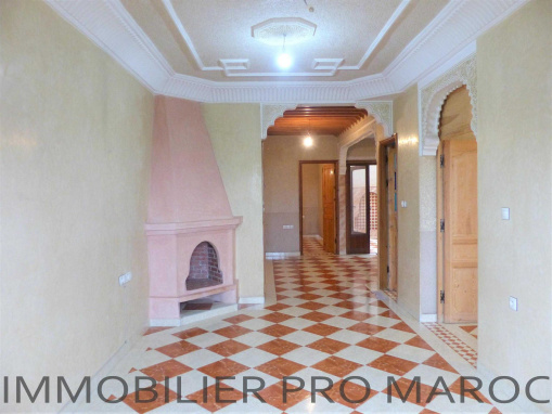 SUBLIME APPARTEMENT AVEC BALCON AU QUARTIER RAOUNAK