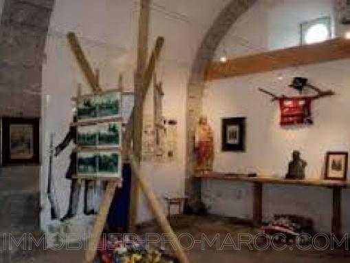 GALERIE D'ART BOUTIQUE EN PLEIN CŒUR DE LA MÉDINA
