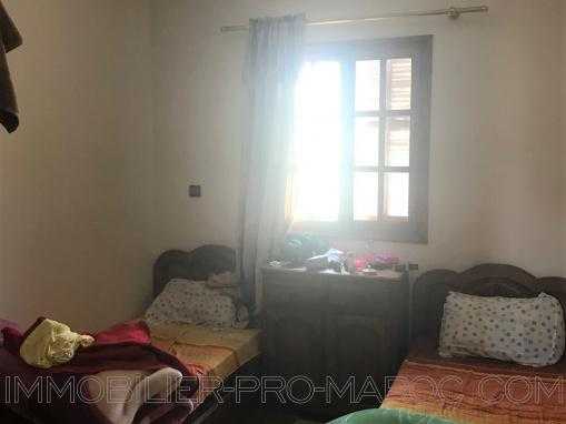 BEL IMMEUBLE , 5 CHAMBRES,TERRASSE