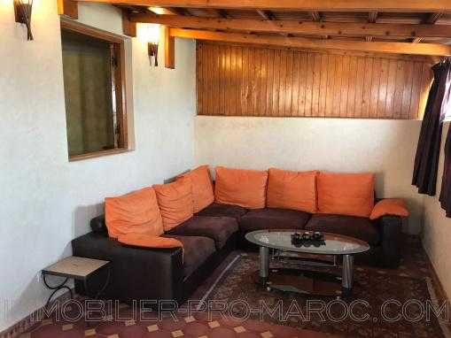 MAGNIFIQUE IMMEUBLE DE 4 LOGEMENTS AVEC SNACK NON MEUBLÉ