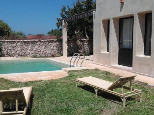 RAVISSANTE VILLA 3 CHAMBRES AVEC PISCINE A QLQS MIN D'ESSAOUIRA