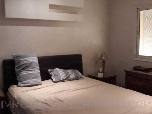appt 3 chambres salon residence avec piscine