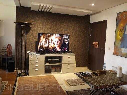 appt 3 chambres salon residence avec piscine
