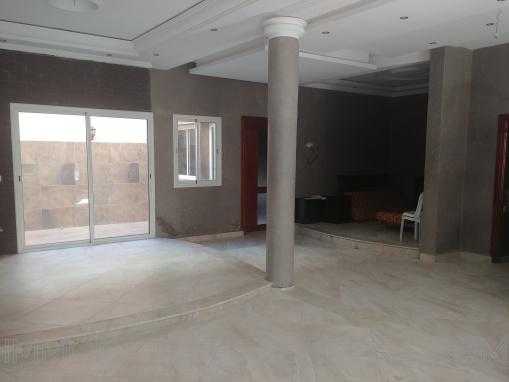 Spacieuse villa stratégiquement situé au quartier MOSTAKBAL
