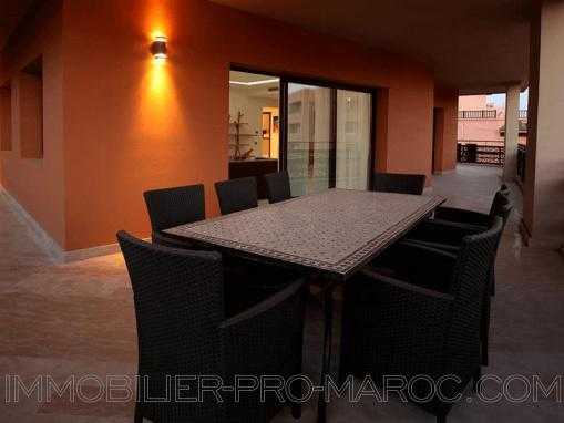 Location-Exceptionnel appartement de luxe-Hyper centre Gueliz-2 chb-Terrasse