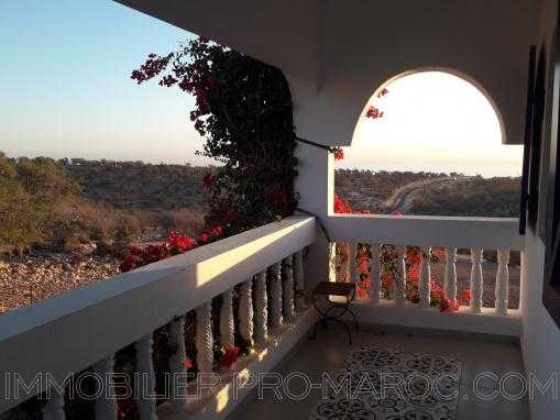 Villa de charme avec piscine et vue splendide à 20 km d'Agadir