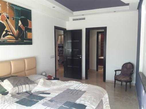 BEL APPARTEMENT 2 CHAMBRES PLEIN CENTRE AGADIR