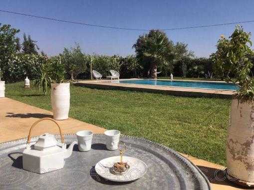 belle villa en pierre de pays, avec piscine, meublée, à 15kms d'Essaouira