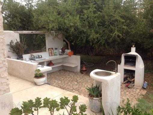 belle villa en pierre de pays, avec piscine, meublée, à 15kms d'Essaouira