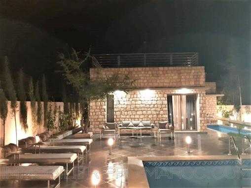 Charmante villa de style contemporain , 3 chambres, avec piscine