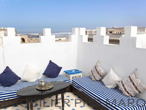 Beau Riad avec terrasse dans la médina vue sur l’océan