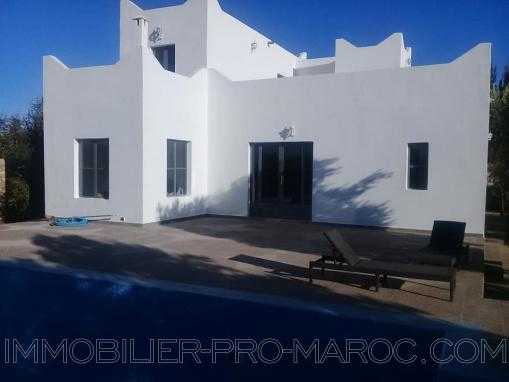 Villa non meublée avec piscine à qlqs kms d'Essaouira