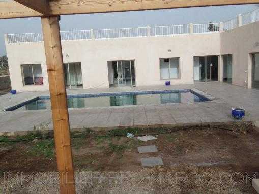 Villa avec piscine, non meublée, située à seulement 8 Kms d'Essaouira
