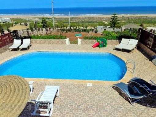 Villa meublée, vue mer, avec piscine à qlqs Kms d'Essaouira