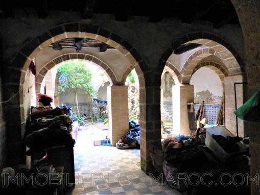 Spacieux Riad à rénover dans la médina