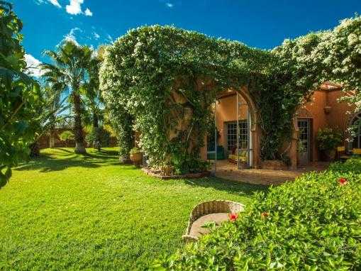 Magnifique propriété familiale sur joli parc