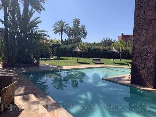 Belle villa contemporaine dans petite copropriété