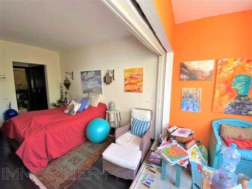 Appartement duplex dans une résidence de standing à 10m de la plage