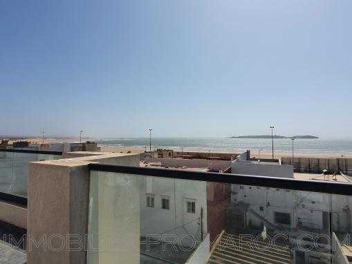 Appartement terrasse avec vue sur mer à 100m de la plage