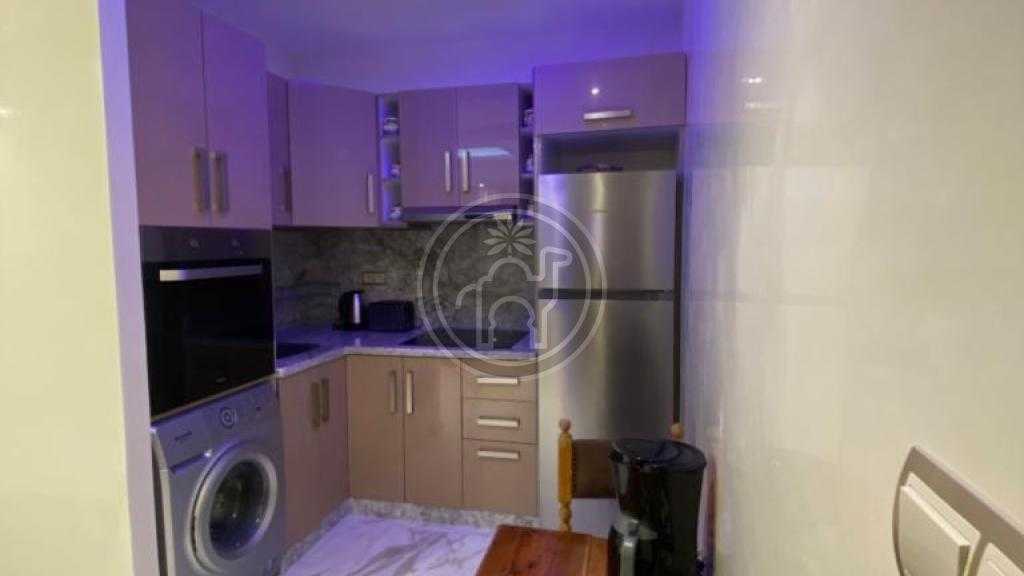 Appartement neuf, entièrement meublé à 50m de la plage.
