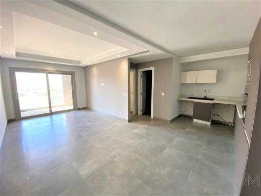 Appartement neuf dans une résidence de standing à 20m de la plage